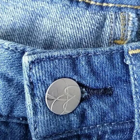 JESSICA SIMPSON JOURNEY Denim Shorts Star Applique Frayed Hem Blue Jean Festival - Picture 7 of 11